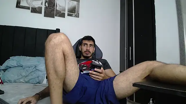 Snapshot of muscle_ares chatting on March 15, 2025, 3:48 pm muscle ares online show from March 15, 2025, 3:48 pm