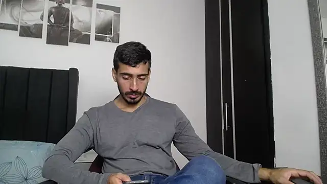 Snapshot of muscle_ares chatting on March 22, 2025, 3:31 pm muscle ares online show from March 22, 2025, 3:31 pm