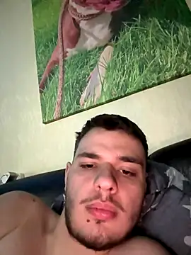 Snapshot of oscar_sweet22 chatting on October 22, 2025, 9:14 pm oscar sweet22 online show from October 22, 2025, 9:14 pm