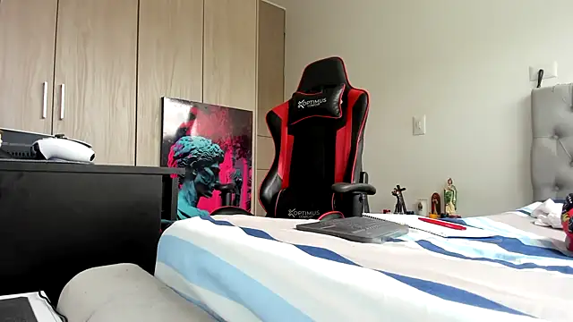 jacob firexx online show from October 28, 2025, 2:09 pm