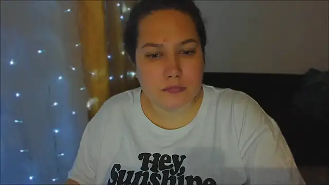 Snapshot of _madalexa_ chatting on September 25, 2025, 5:49 pm madalexa online show from September 25, 2025, 5:49 pm