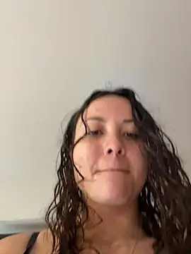 Snapshot of Megan_Rodrigo chatting on November 3, 2025, 4:52 pm Megan Rodrigo online show from November 3, 2025, 4:52 pm