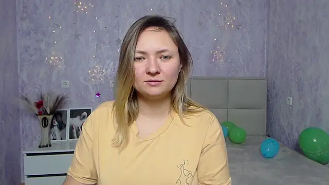 Snapshot of SallyVerda chatting on January 19, 2025, 9:34 pm SallyVerda online show from January 19, 2025, 9:34 pm