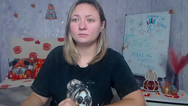 SallyVerda online show from November 28, 2025, 6:32 pm