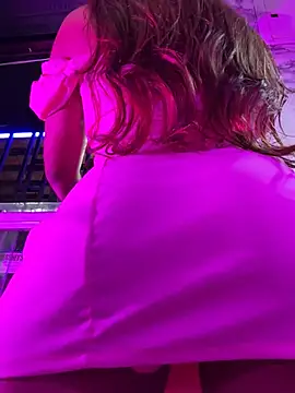 Amber Martins  online show from February 8, 2025, 12:28 am