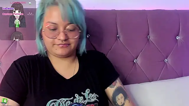 Snapshot of lucky-leah chatting on March 14, 2025, 10:16 pm lucky-leah online show from March 14, 2025, 10:16 pm