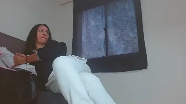 Mila cams1  online show from January 28, 2025, 3:57 pm