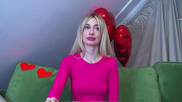 Snapshot of MarieKarma chatting on February 28, 2025, 10:17 pm MarieKarma online show from February 28, 2025, 10:17 pm