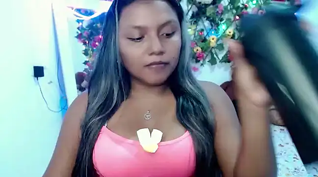 Snapshot of sexysusan4you chatting on January 14, 2025, 11:48 pm sexysusan4you online show from January 14, 2025, 11:48 pm