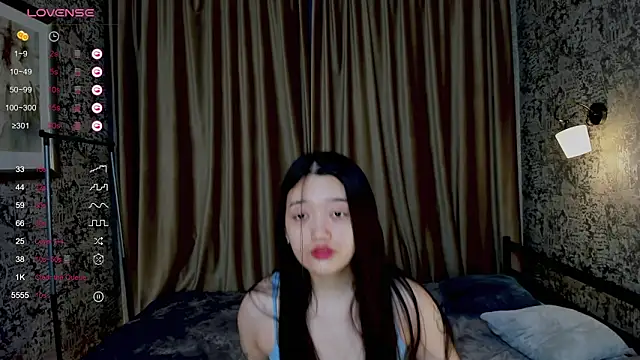 Snapshot of FreyaRaya chatting on September 22, 2025, 3:19 am FreyaRaya online show from September 22, 2025, 3:19 am