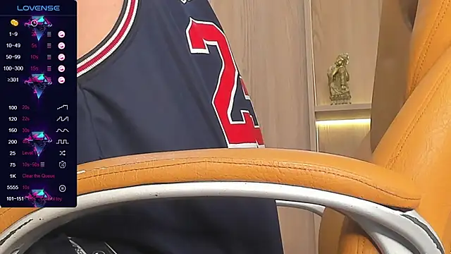 Snapshot of George_Diesell chatting on January 17, 2025, 11:40 pm George Diesell online show from January 17, 2025, 11:40 pm