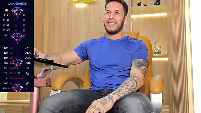 Snapshot of George_Diesell chatting on February 12, 2025, 8:29 pm George Diesell online show from February 12, 2025, 8:29 pm