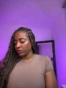 Snapshot of evangeline_ch chatting on December 2, 2025, 11:45 pm evangeline ch online show from December 2, 2025, 11:45 pm