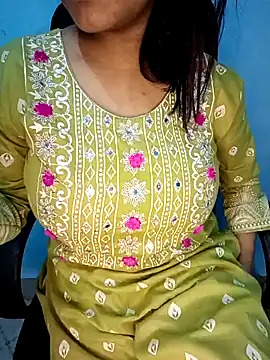 Snapshot of Dayna-36 chatting on December 21, 2024, 7:38 pm Dayna-36 online show from December 21, 2024, 7:38 pm