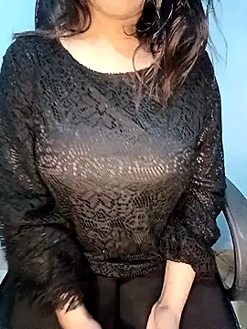 Snapshot of Dayna-36 chatting on January 1, 2025, 2:51 am Dayna-36 online show from January 1, 2025, 2:51 am