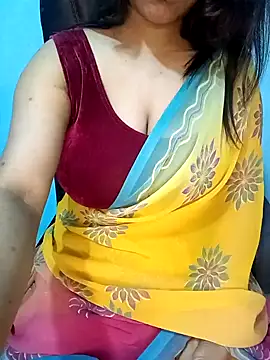 Snapshot of Dayna-36 chatting on January 13, 2025, 9:09 pm Dayna-36 online show from January 13, 2025, 9:09 pm