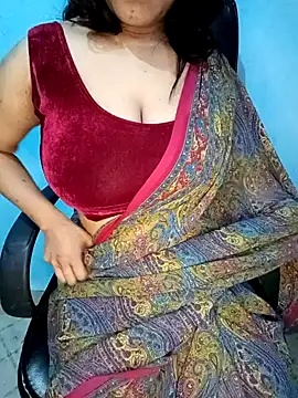 Snapshot of Dayna-36 chatting on March 6, 2025, 8:37 pm Dayna-36 online show from March 6, 2025, 8:37 pm