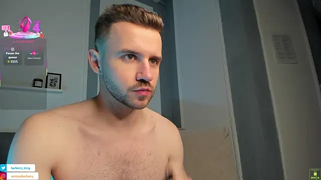 Snapshot of EnriqueBarberry chatting on November 29, 2025, 6:38 am EnriqueBarberry online show from November 29, 2025, 6:38 am