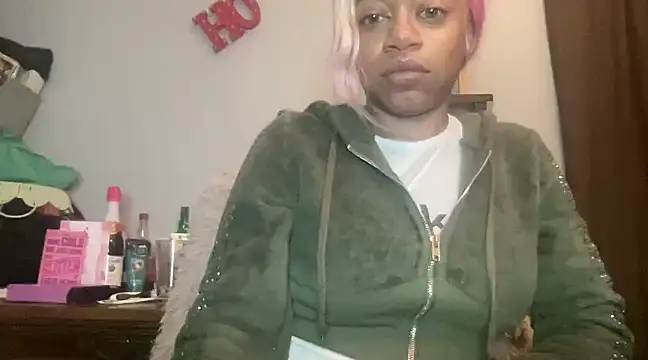 MommyConfident online show from February 28, 2025, 3:15 am