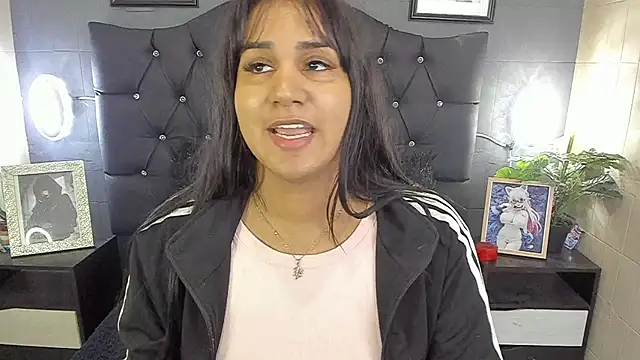 Snapshot of Kagome01 chatting on February 22, 2025, 12:51 pm Kagome01 online show from February 22, 2025, 12:51 pm