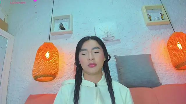 emiily s online show from October 21, 2025, 12:06 pm