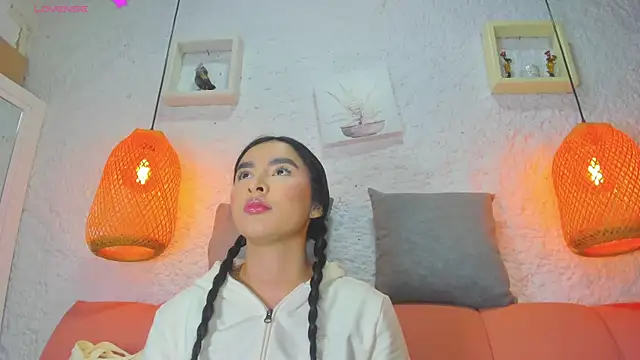 emiily s online show from October 22, 2025, 12:05 pm