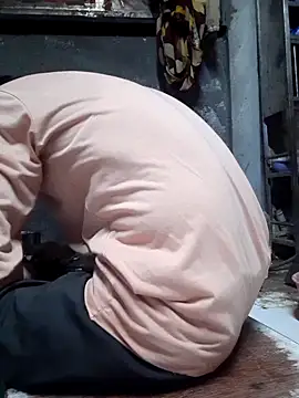 Burhade-- online show from October 4, 2025, 4:05 pm