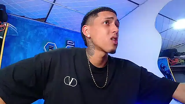 Liam lee online show from January 12, 2025, 4:29 pm