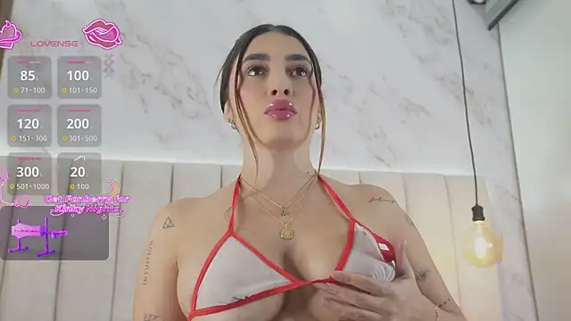 Snapshot of Annyy_Rosse chatting on December 1, 2025, 6:18 am Annyy Rosse online show from December 1, 2025, 6:18 am