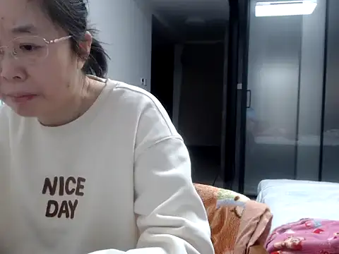 sonyx online show from February 13, 2025, 3:35 pm