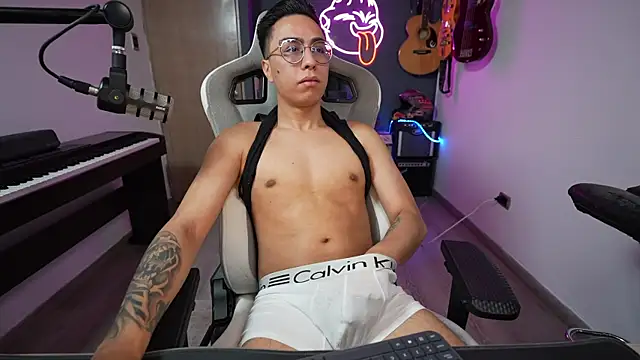 Snapshot of granxarma960 chatting on February 3, 2025, 4:46 am granxarma960 online show from February 3, 2025, 4:46 am