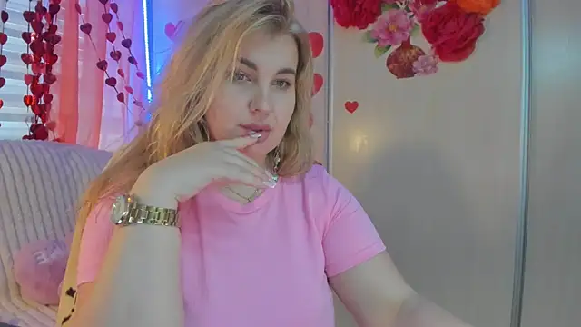 CoraSwon online show from February 27, 2025, 7:34 am