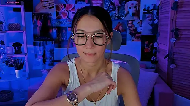 Snapshot of LanaBaker chatting on March 18, 2025, 2:47 am LanaBaker online show from March 18, 2025, 2:47 am