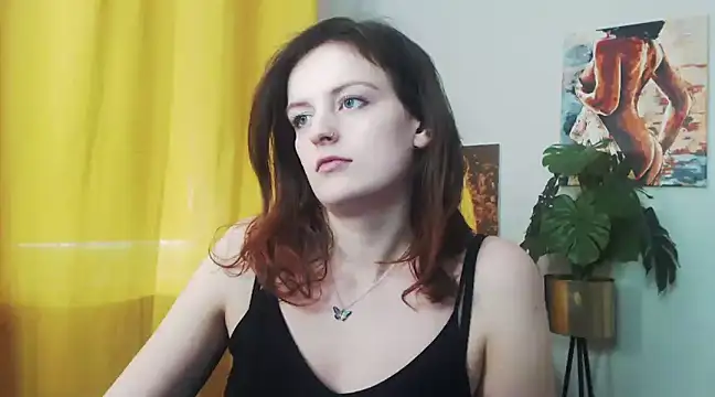 juicyNadine online show from December 17, 2024, 12:33 pm