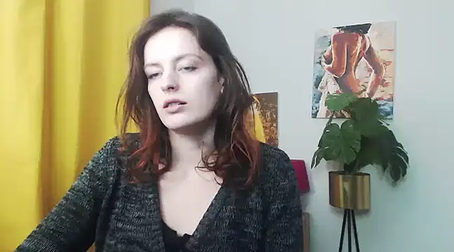 juicyNadine online show from January 7, 2025, 6:16 am