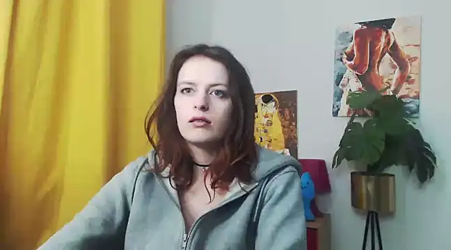 juicyNadine online show from January 10, 2025, 6:20 am