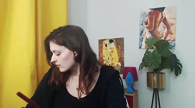 juicyNadine online show from January 13, 2025, 12:24 pm