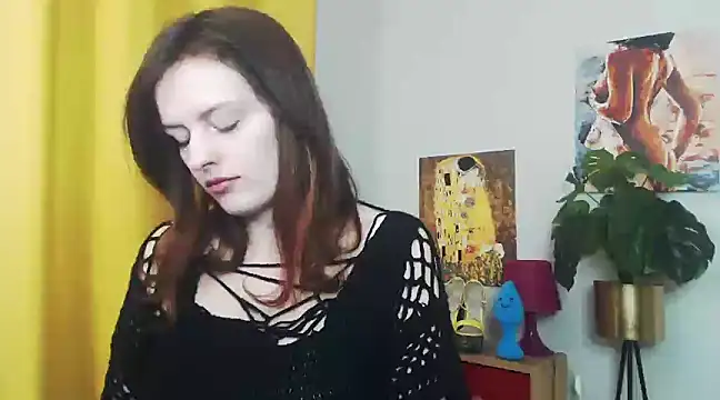 juicyNadine online show from January 31, 2025, 6:24 am