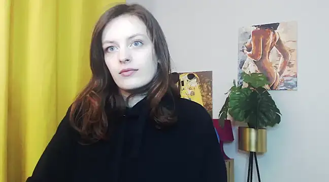 juicyNadine online show from February 3, 2025, 6:24 am