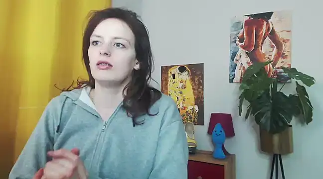 juicyNadine online show from February 22, 2025, 7:12 am