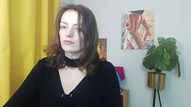 juicyNadine online show from December 1, 2025, 5:45 am