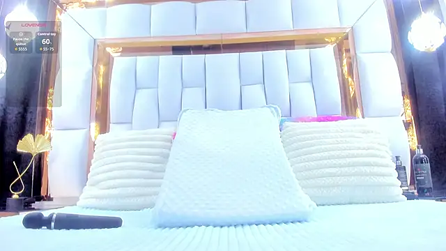 RileySweett online show from November 14, 2025, 11:42 am