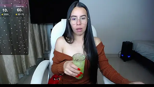 Snapshot of Mariam_Gomezxxx chatting on January 29, 2025, 11:35 pm Mariam Gomezxxx online show from January 29, 2025, 11:35 pm