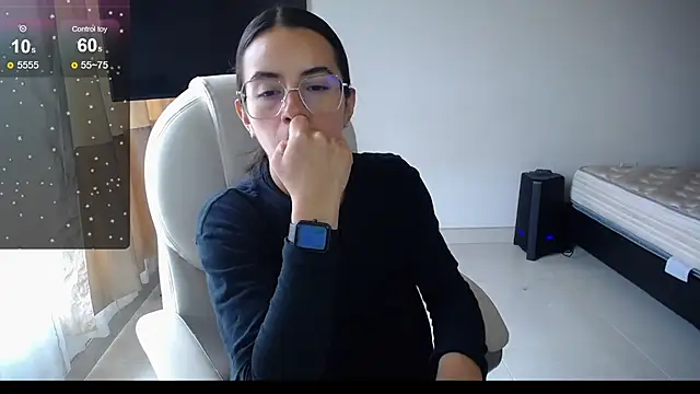 Snapshot of Mariam_Gomezxxx chatting on March 3, 2025, 6:01 pm Mariam Gomezxxx online show from March 3, 2025, 6:01 pm