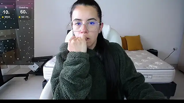 Snapshot of Mariam_Gomezxxx chatting on March 17, 2025, 9:02 pm Mariam Gomezxxx online show from March 17, 2025, 9:02 pm