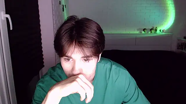 MarkusDean online show from September 21, 2025, 6:42 pm