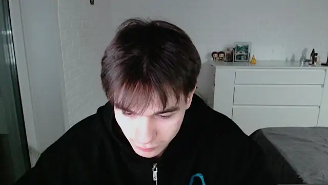 MarkusDean online show from November 9, 2025, 2:10 am