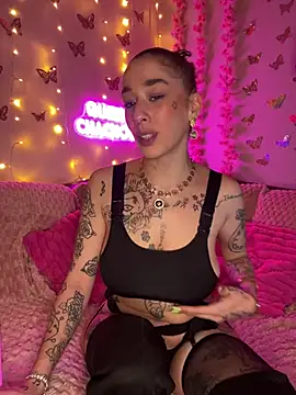 Chachou000 online show from March 17, 2025, 11:00 pm