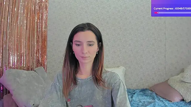 Snapshot of crystalnut chatting on January 26, 2025, 6:17 am crystalnut online show from January 26, 2025, 6:17 am