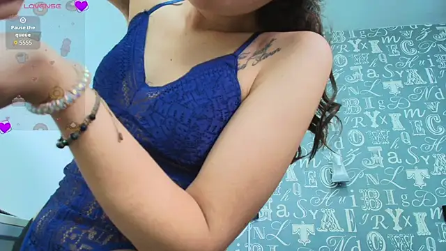 Snapshot of Lindsey8 chatting on November 5, 2025, 12:49 pm Lindsey8 online show from November 5, 2025, 12:49 pm